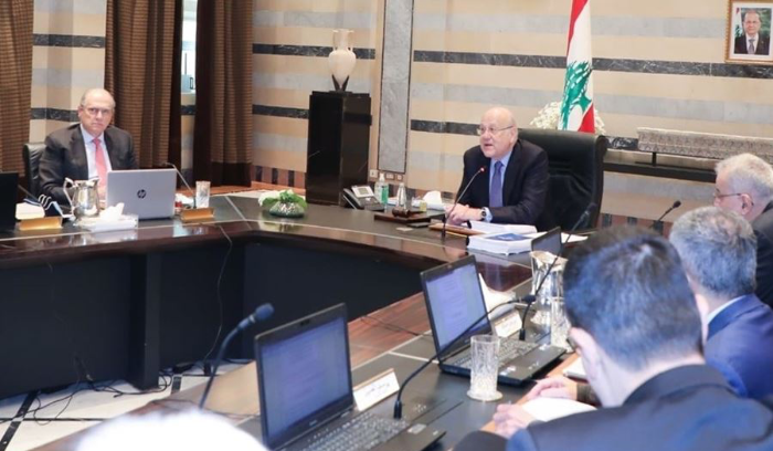 «حزب الله» لم يعطِ الضوء الأخضر ولا يمانع انعقاد جلسة للحكومة