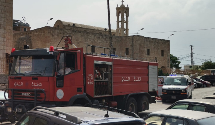 إخماد حريق داخل شقة في ذوق مكايل