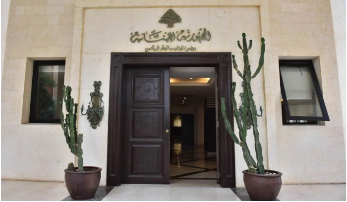 لا توافق خارجيّ رئاسياً... وموقف 