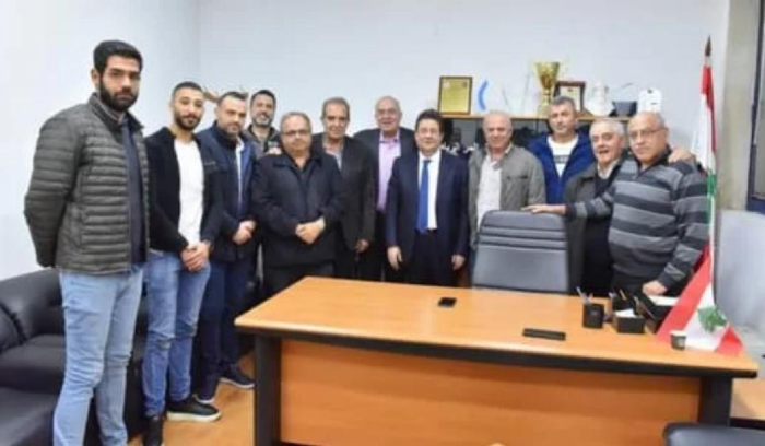 كنعان يشارك في اجتماع 