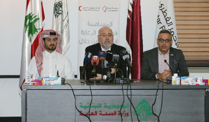 الأبيض تسلم هبة قطرية من الأدوية