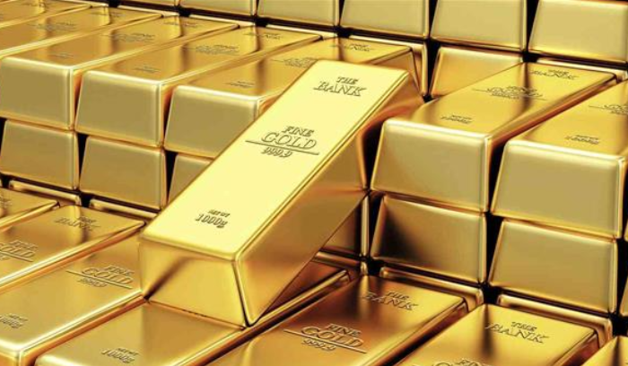 الذهب يواصل تراجعه في المعاملات الفورية