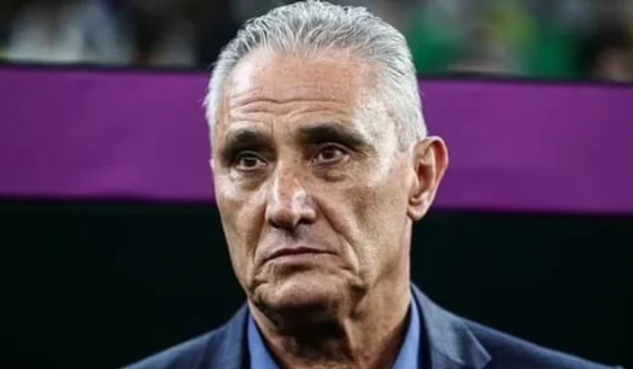 بعد خسارة فريقه...مدرب البرازيل يقدم استقالته