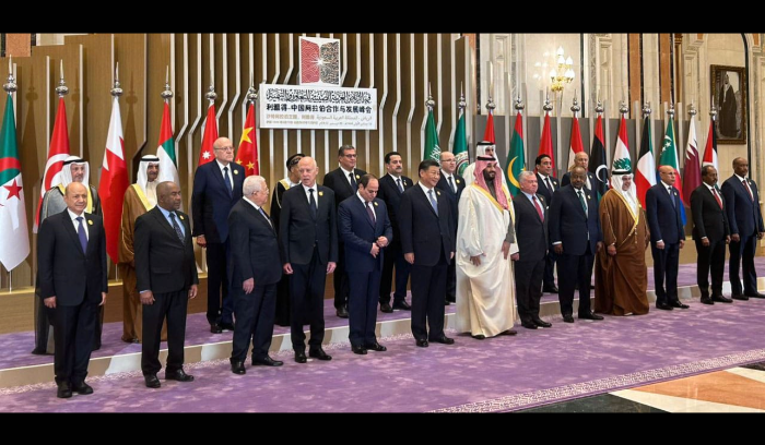 ميقاتي مثل لبنان في القمة العربية - الصينية وولي العهد السعودي التقاه لدى ترحيبه برؤساء الوفود