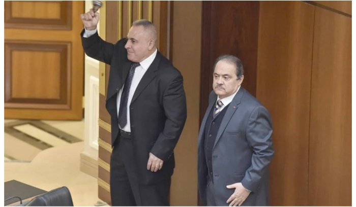 كرامي يحجب صوته عن فرنجية ويضع عينه على رئاسة الحكومة<br />
