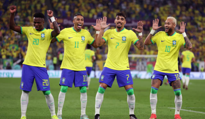 منتخب البرازيل.. لا نرقص لأننا سجلنا هدفا بل نسجل لأننا نرقص