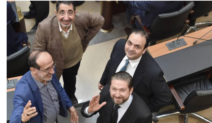 الدولار الجمركي دخل حيّز التنفيذ... ماذا عن قطبة الـ