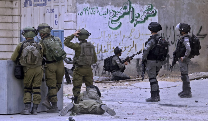 مقتل شخصين وإصابة 3 آخرين برصاص الجيش الإسرائيلي إثر اقتحامه مخيم جنين