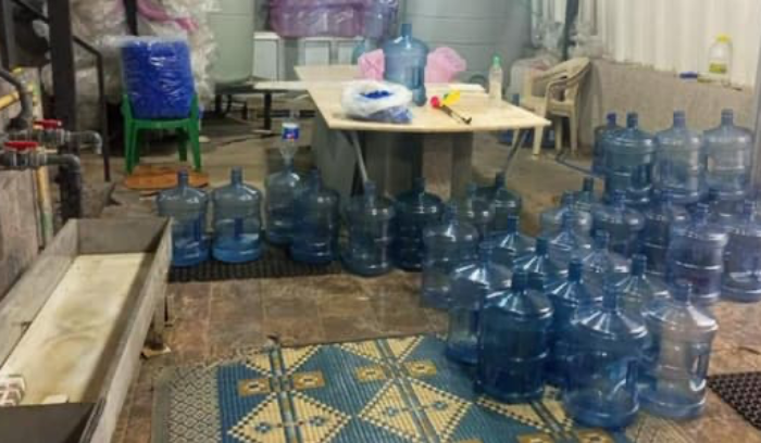 تلوّث وبكتيريا في مياه الشّرب.. وقرارات صارمة