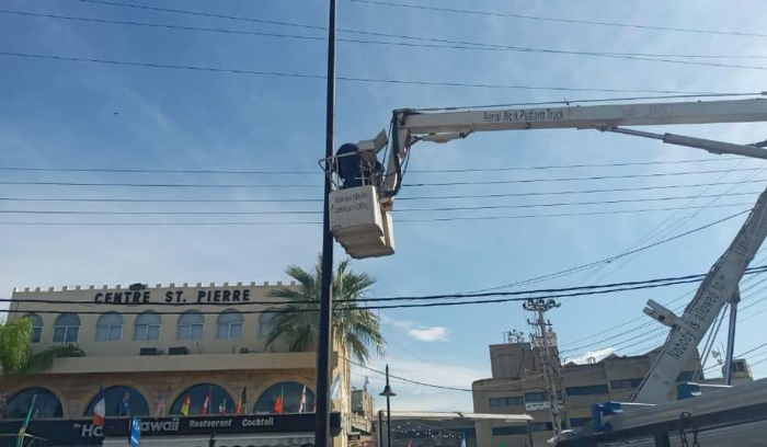 إضاءة  شارع السوق التجاري في ⁧‫جبيل‬⁩ بمبادرة من الحواط