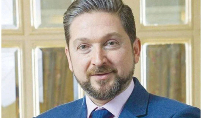كرامي نائباً من جديد... ولكن 