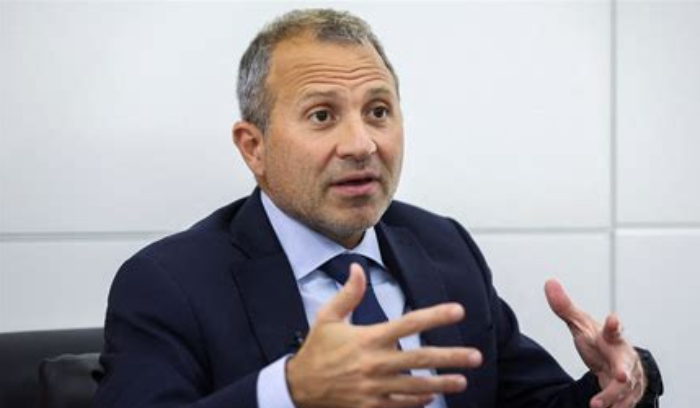 باسيل قدم التعازي بالبابا