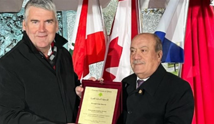 رفع العلم الّلبناني في هاليفكس كندا بذكرى الإستقلال