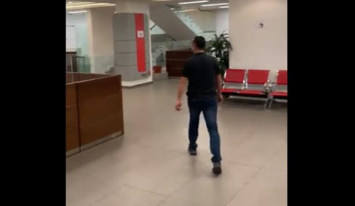 مودع يقتحم بنك البركة في الحمرا!