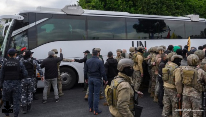 التعطيل يحاصر فرصة إنقاذ لبنان... والمطار خط أحمر