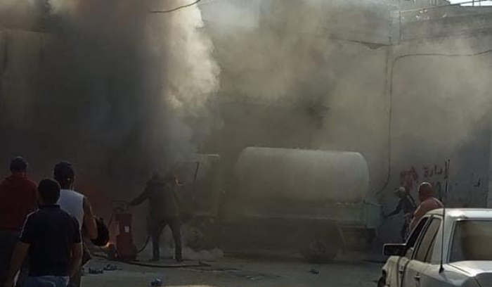جريحان  في انفجار  صهريج غاز على محطة توتنجي في القبة ⁧‫