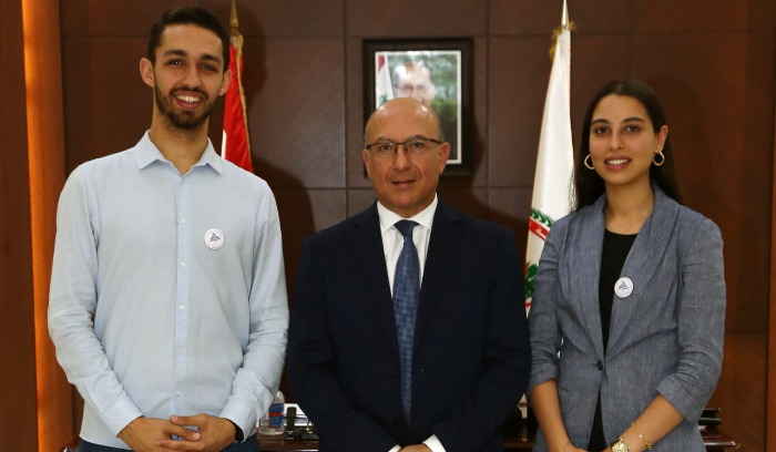 بخاش: طلاب الطب يشكلون المستقبل الطبي في البلاد
