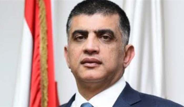 عثمان عرض للأوضاع مع سفير سلطنة عمان