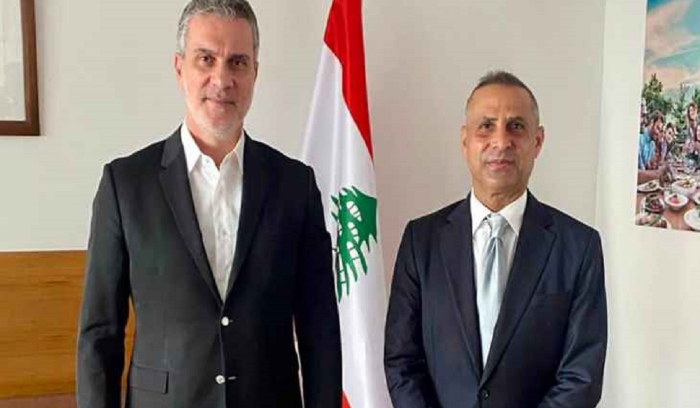 التبادل السياحي بين نصّار وسفير سلطنة عمان