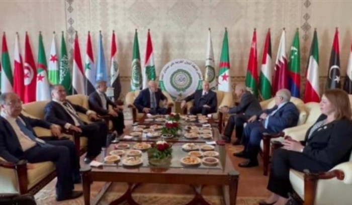 فياض غادر إلى الجزائر