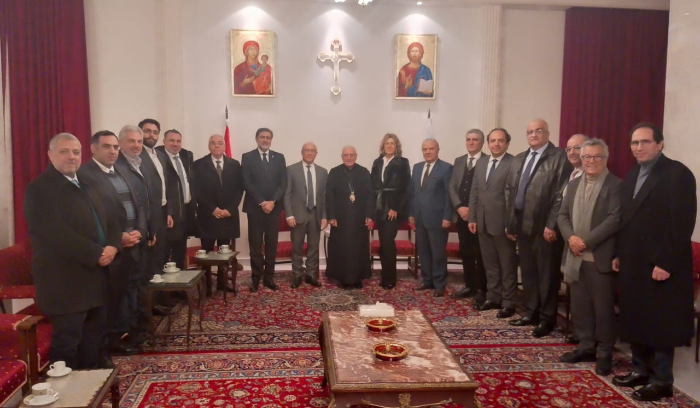 العبسي عبر عن ارتياحه لمسار الامور في لبنان  ودعا الجمعية الملكية العالمية لتفعيل التواصل بين المغتربين