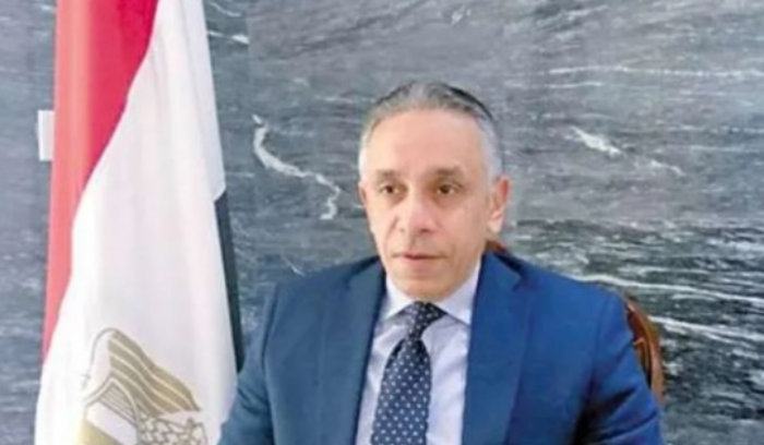 السفير المصري بعد لقائه الحريري: الوضع في لبنان يتطلب عمل كل التيارات السياسية