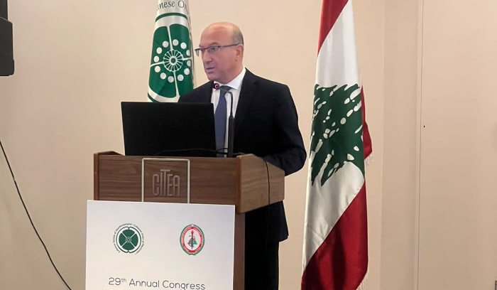 نقيب الأطباء: القطاع يعاني من هجرة أصحاب الاختصاصات