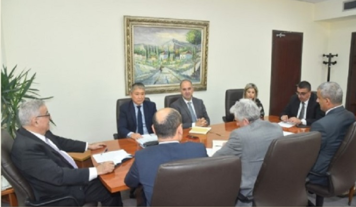 بو حبيب والحجار بحثا في شؤون اللاجئين