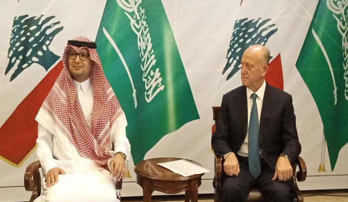 ريفي استقبل بخاري: لا قيامة للبنان من دون الطائف