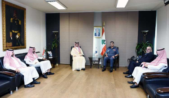 الأوضاع العامة مدار بحث وفد سعودي مع ⁧‫اللواء عثمان‬⁩