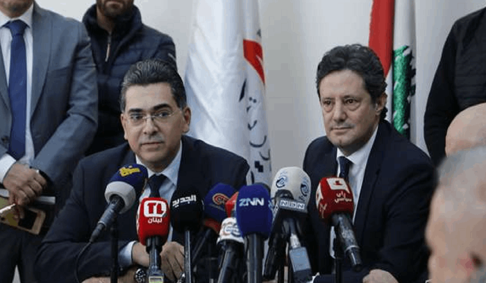 مرقص تسلم وزارة الإعلام