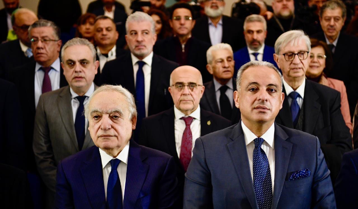 سلامة تسلم  وزارة الثقافة:شكراً للوزير المرتضى لأنه ابقى شعلة الثقافة حيّةً<br />
المرتضى: نوصيك  بطرابلس فمنها خلاص لبنان