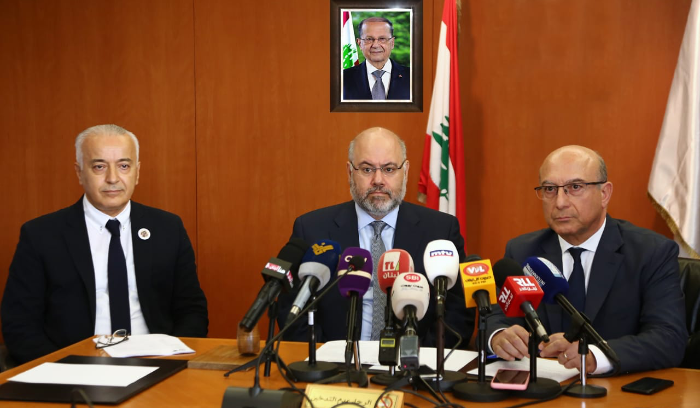 بخاش: نتيأل اليوم كيف هذا الطبيب يمكن ان يستمر وان يطلب منه ان يبقى الى جانب اهله وبلده ولا يهاجر