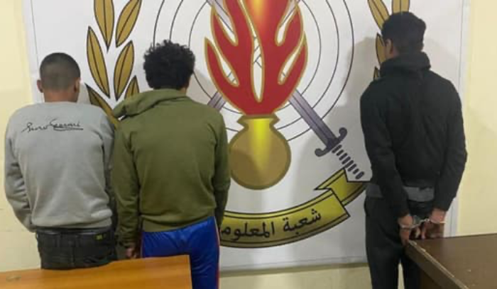 بالجرم المشهود... توقيف عصابة سرقة منزل