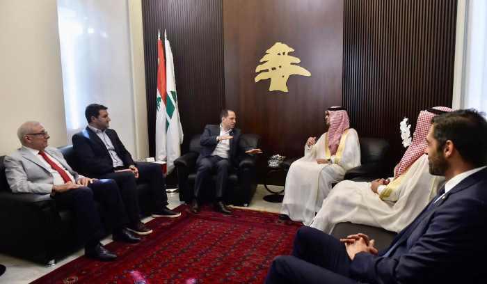 الجميّل يلتقي بخاري: تأكيد على ضرورة استعادة لبنان قراره وانتاج سلطة قادرة على محاورة العالم
