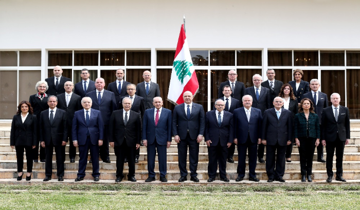 الصورة التذكارية للحكومة الجديدة