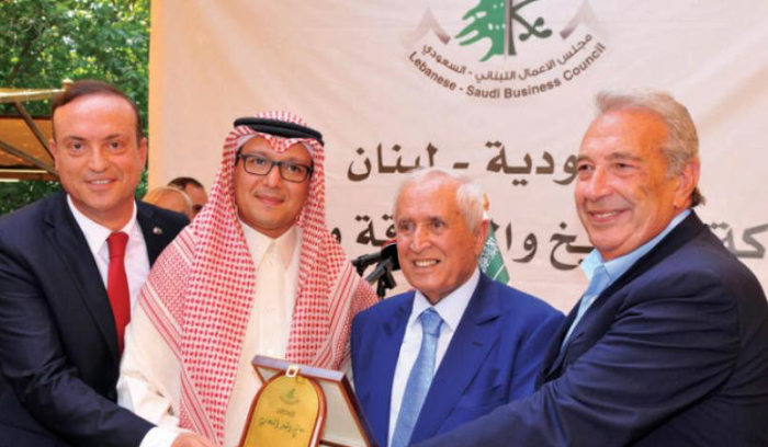 البخاري: توقيع أكثر من 20 اتفاقية بين المملكة ولبنان بعد تأليف الحكومة<br />
في احتفال تكريمي أقامه مجلس الأعمال اللبناني ـ السعودي