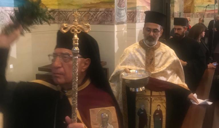 البطريرك العبسي يكرِّس جدرانيِّات كنيسة القديس باسيليوس الكبير