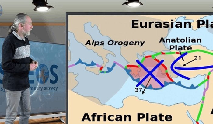 عالم الزلازل الهولندي يحذر من  زلازل مدمّرة قد تضرب المتوسط