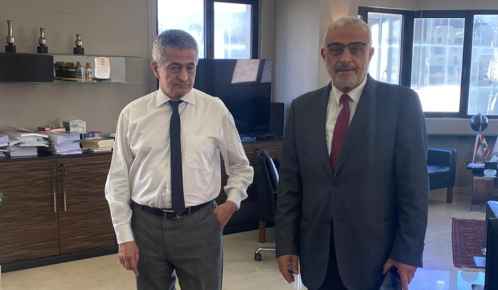 وزير المال عرض مع أسعد الحريري لاوضاع تجار الشمال