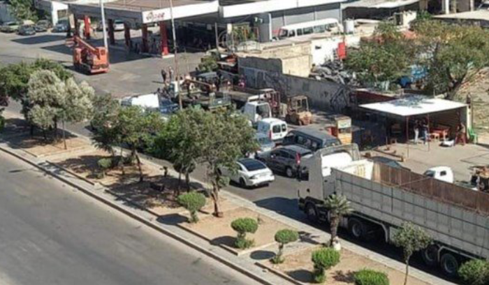 قطع مسلكي اوتوستراد طرابلس عكار احتجاجا على انقطاع المياه