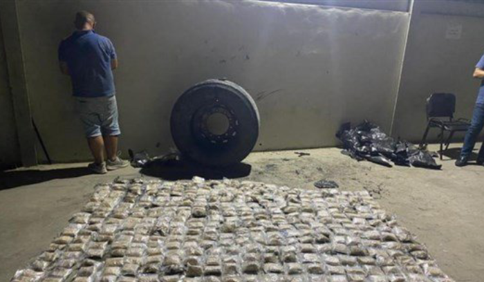 إحباط عملية تهريب مخدّرات في مرفأ طرابلس