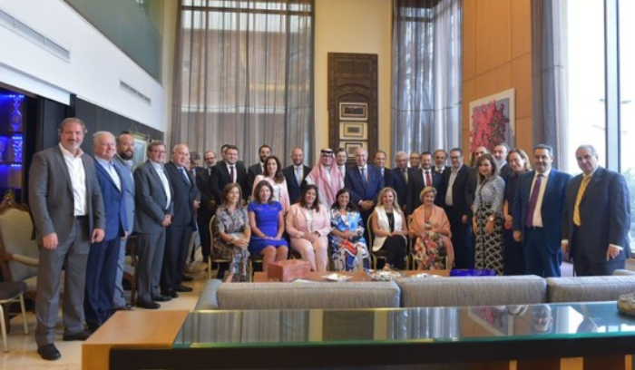 بخاري عند مخزومي !