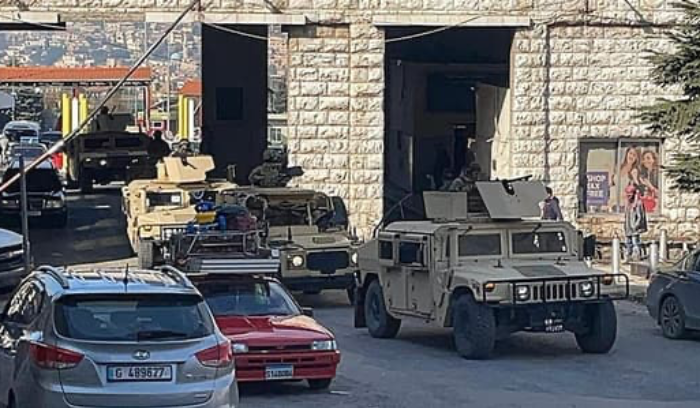 بعد استهداف أحد مراكزه... الجيش يردّ
