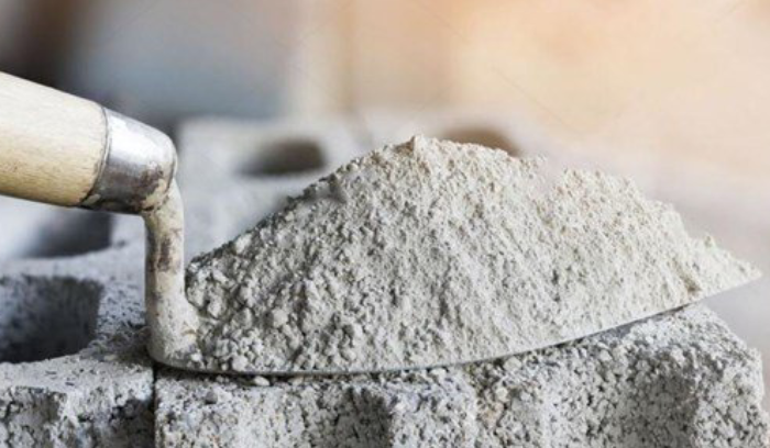 وزارة الصناعة حددت سعر مبيع طن الترابة
