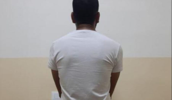 توقيف مخزّن كمية من حبوب الكبتاغون داخل منزله  وضبطت المخدّرات