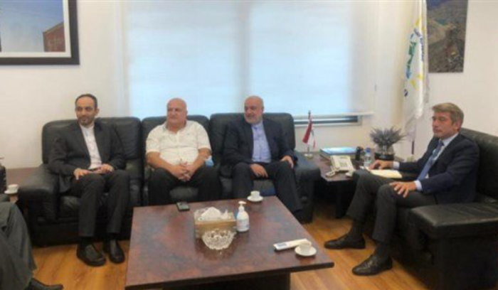 فياض بحث مع سفير إيران في هبة المشتقات النفطية