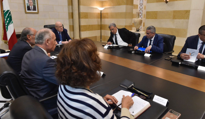 العهد وتياره يتوزعان آخر “أوراق التهويل”!