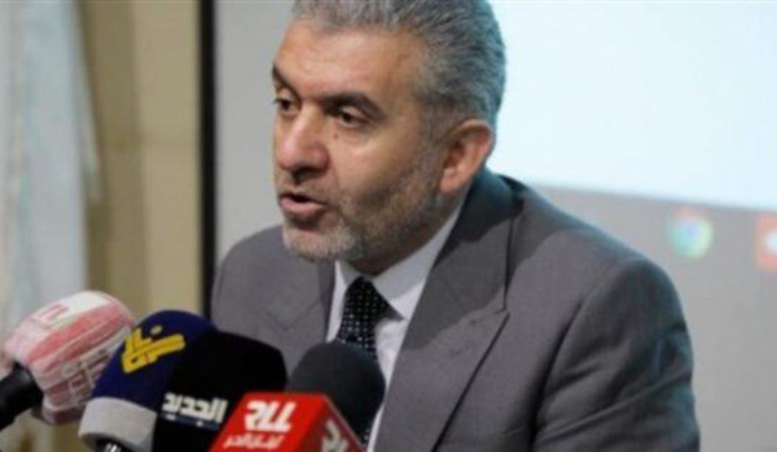 وزير العمل تسلّم مطالب متقاعدي القطاع العام