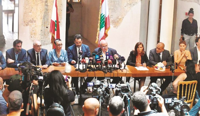 ميقاتي للقاء عون كمصرف للأعمال لا مكلف بالتأليف.. وتحرك فرنسي لوقف تعسف السلطة بخلفية تنافسية دولية
«التعطيل» يشمل تشكيل الحكومة و «التغييريون» يطلقون مبادرة «رئاسية»